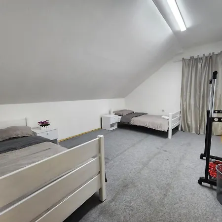 Center Vandrerhjem *